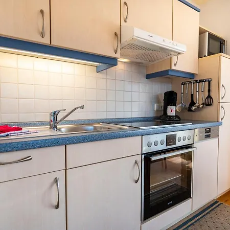 Gemuetliche Bergwiese, 2-raum, Separates Schlafzimmer, Schoenen Balkon Oder Terrasse, Komfort Ausstattung, Ruhige Suedlage, Kostenfrei Wlan Und Schoene Helle Sauna, Broetchenservice, Parkplatz, Hunde Auf Anfrage, E-tankstelle, Sonnenlag