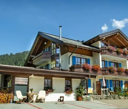 Gemütliche Bergwiese: Ruhige Südlage Mit Wlan Und Sauna *